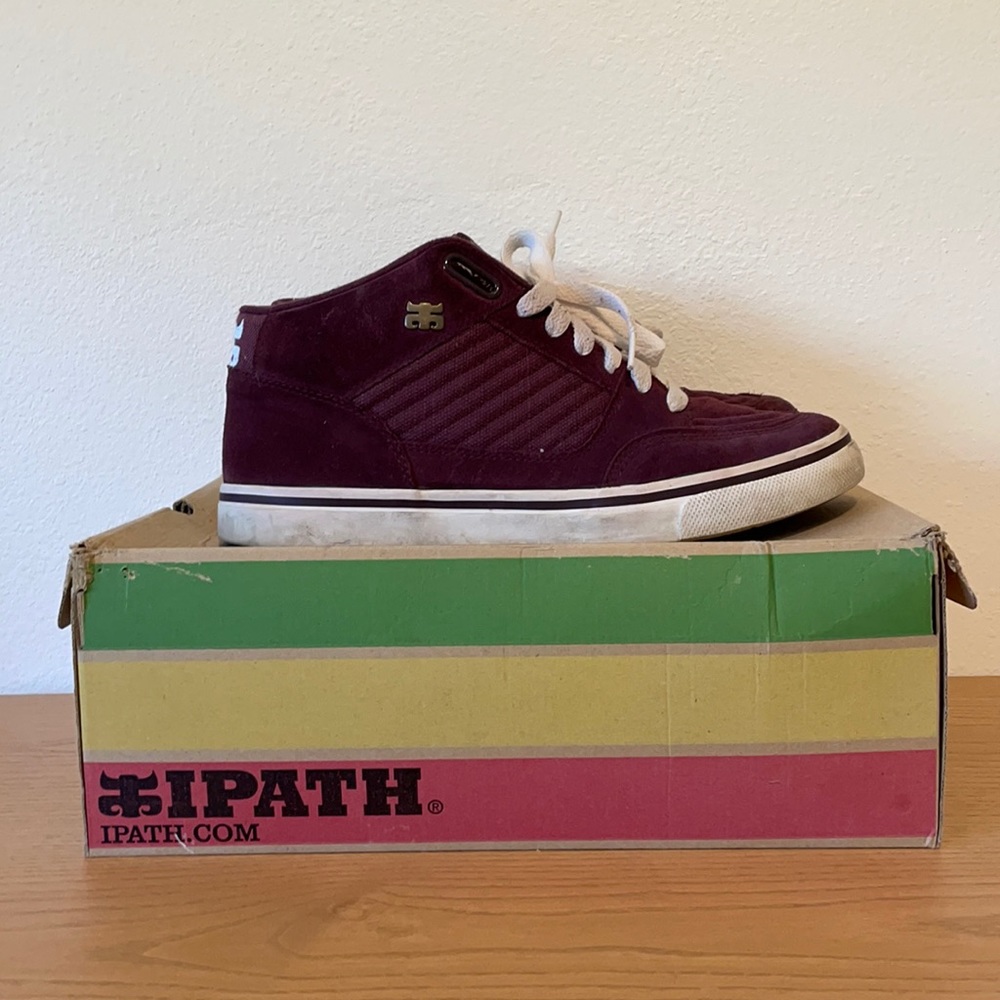Oxblood IPATH skate shoes